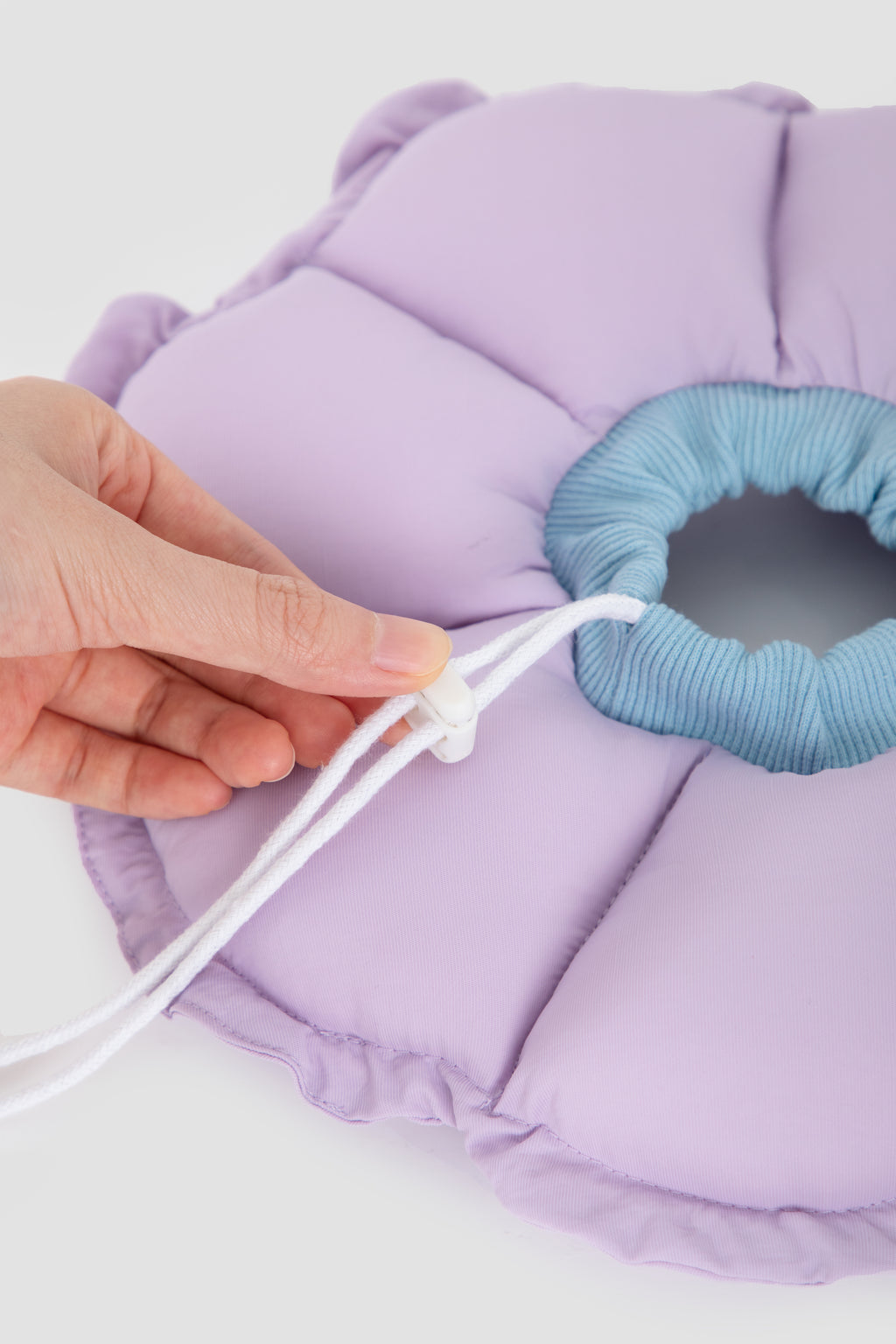 Adjustable Elizabeth Collar